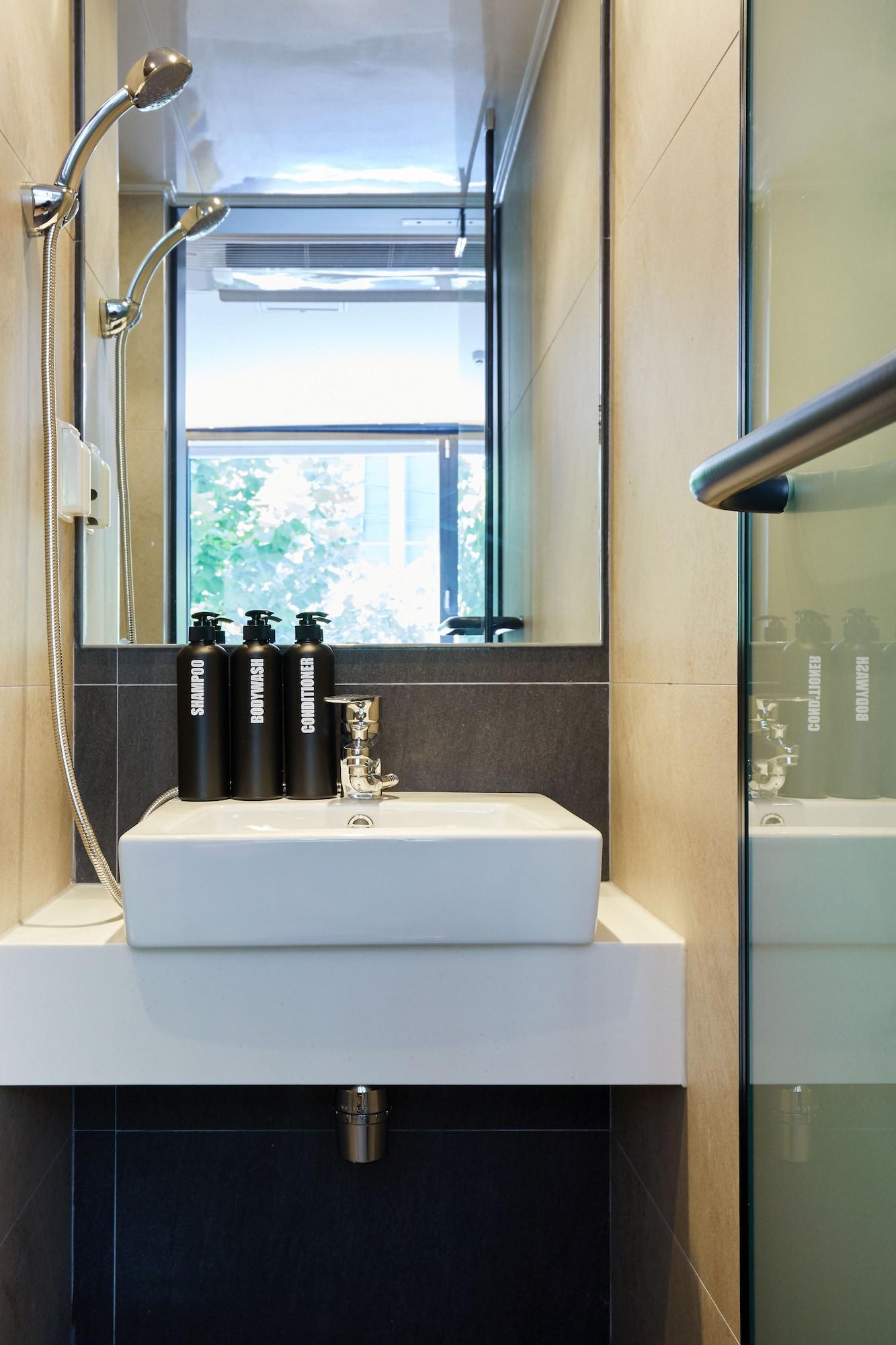 Hostel Cleo Seoul Hongdae Ngoại thất bức ảnh