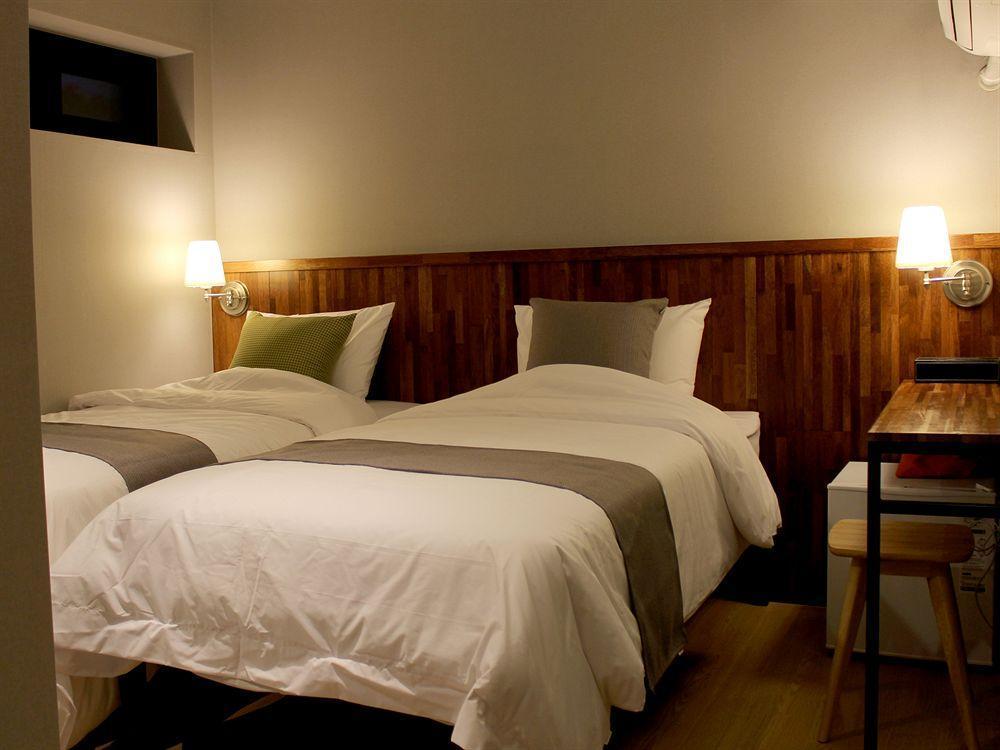 Hostel Cleo Seoul Hongdae Ngoại thất bức ảnh