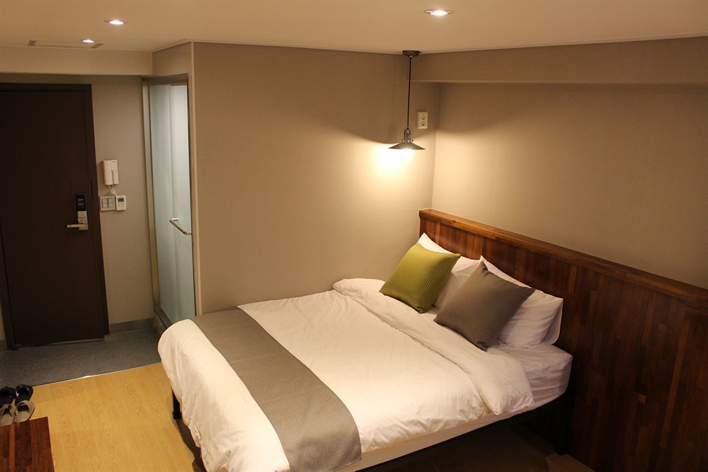 Hostel Cleo Seoul Hongdae Ngoại thất bức ảnh